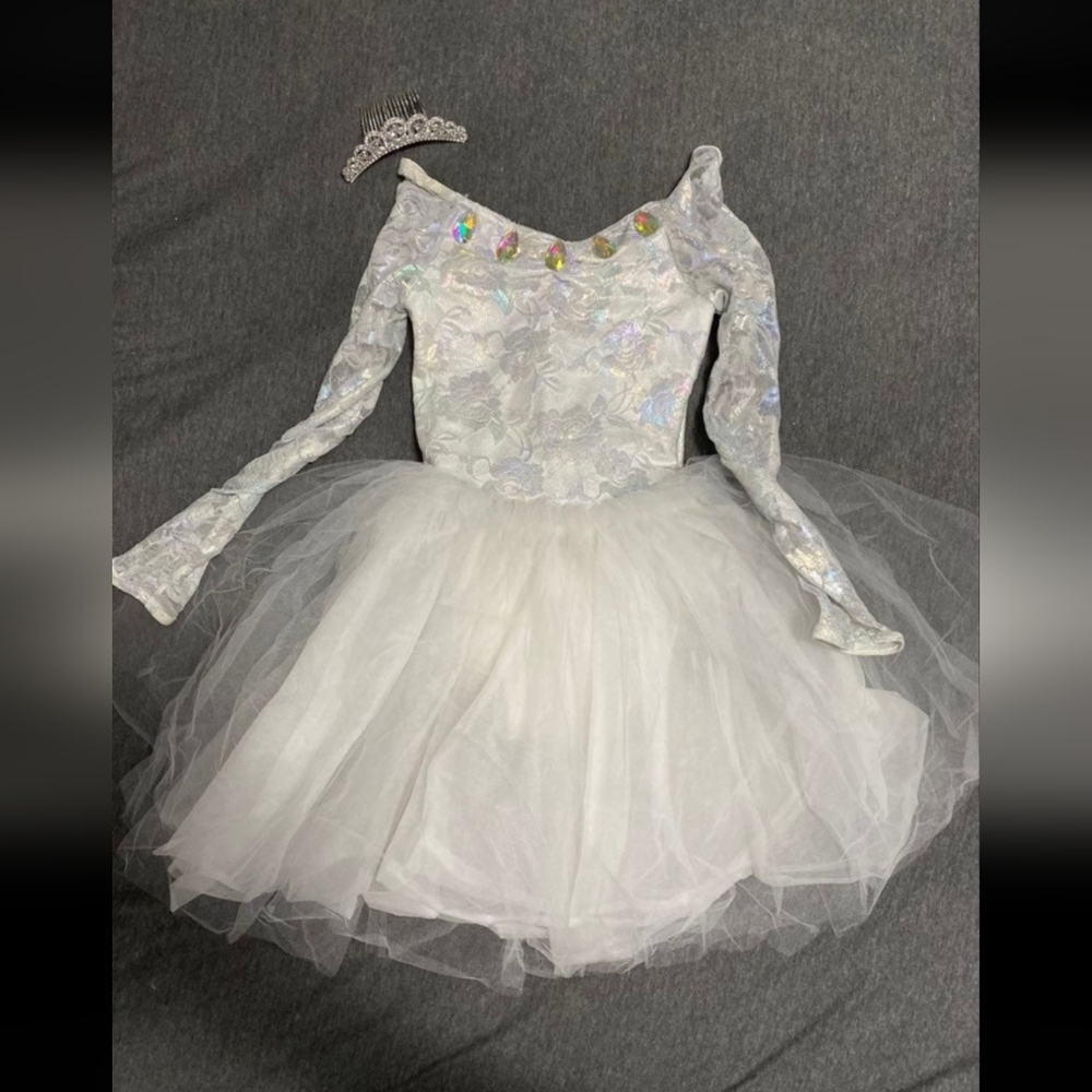 Girls size small weissman dance dress